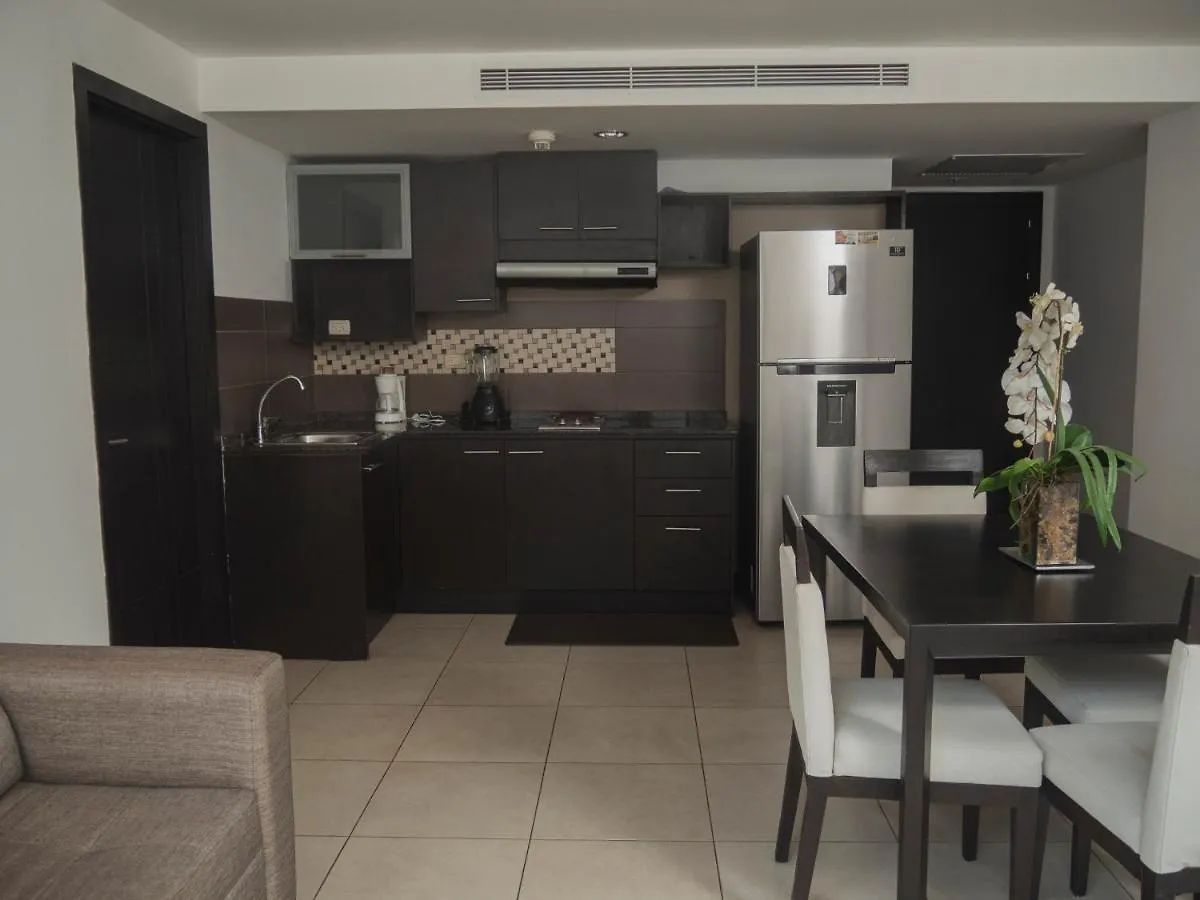 Apartamento #2 Suite Luxury - Puerto Santa Ana Guayaquil